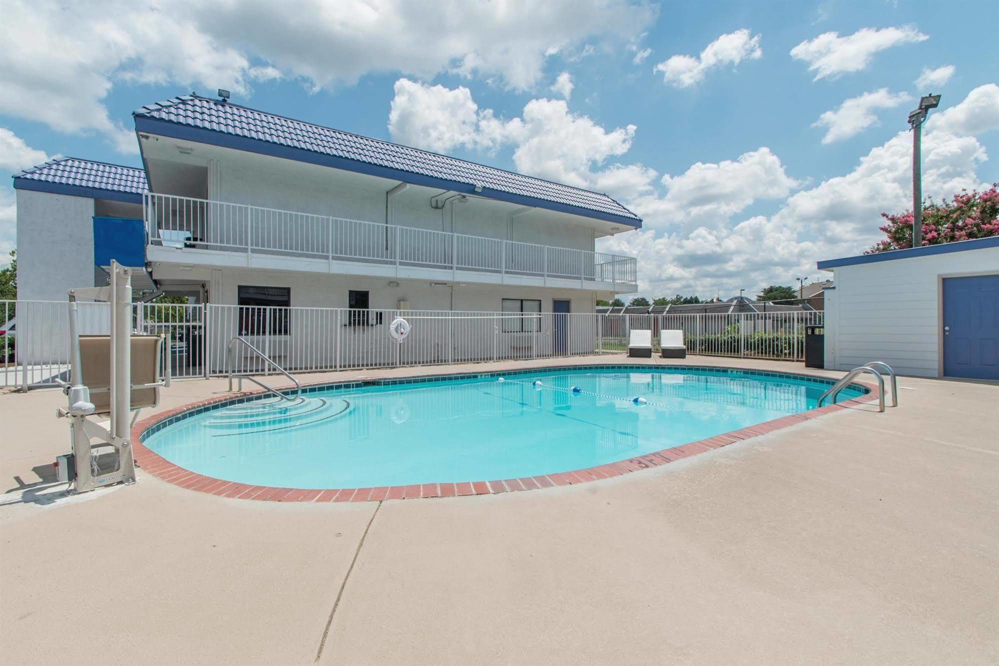 Motel 6-Norcross, Ga - Atlanta Northeast Екстер'єр фото